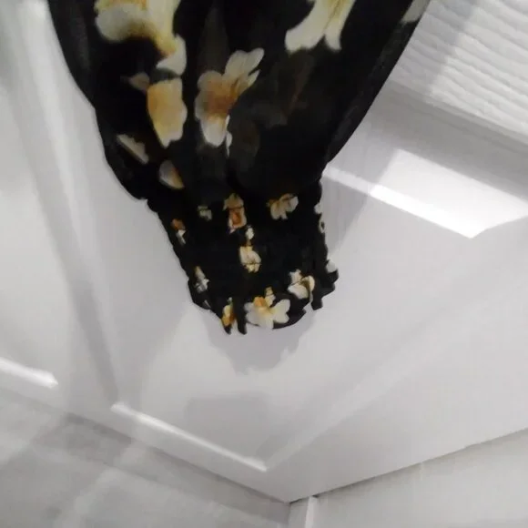 O.P.T. Floral Ruffle Neck Blouse Large Black Sheer Long Sleeve Romantic Top - Picture 8 of 15